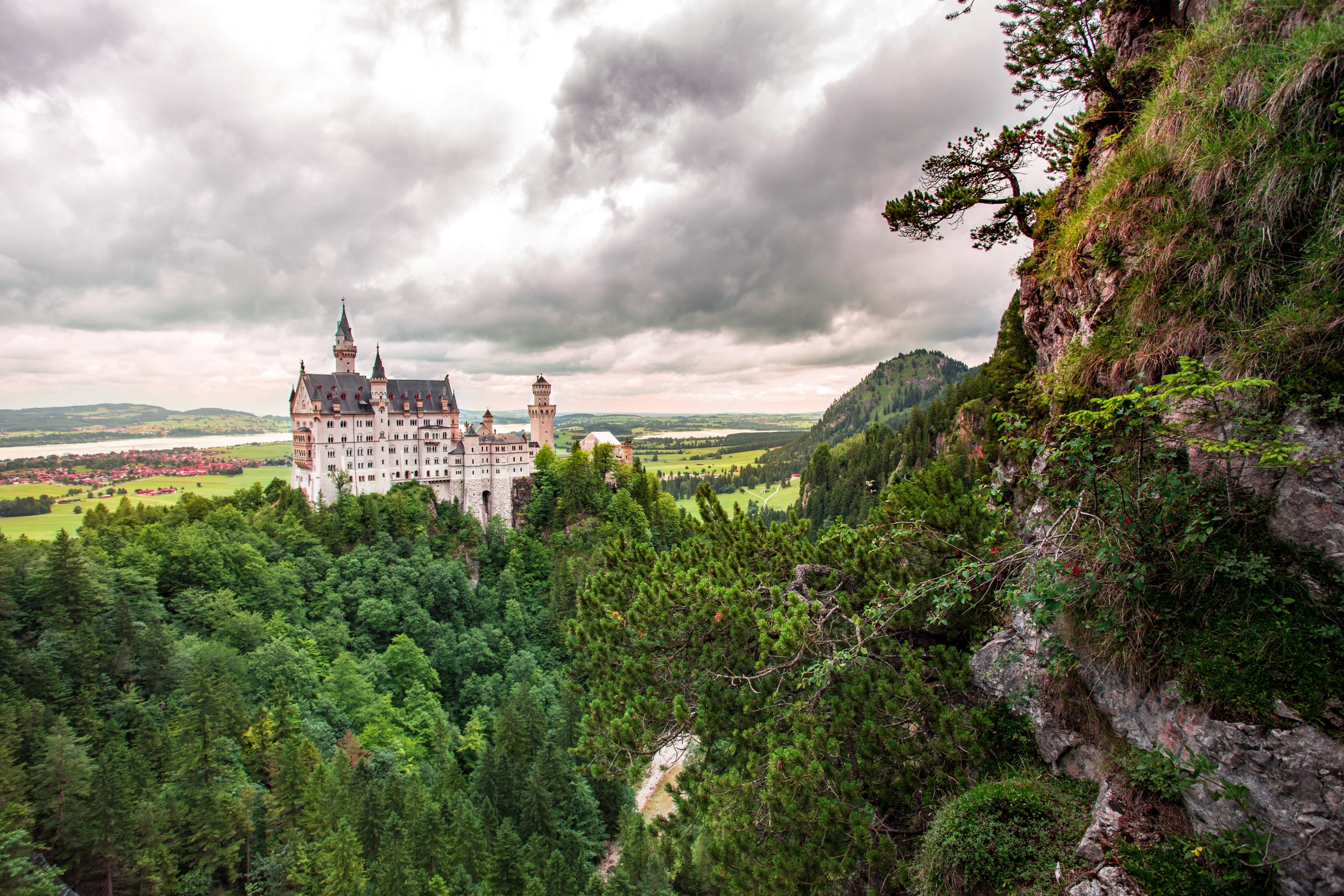 How to Get to the  Neuschwanstein Castle in Germany?